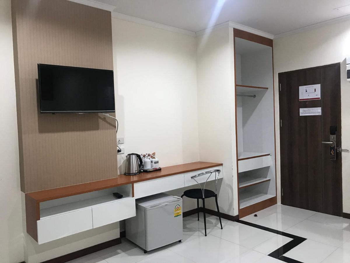 Ttt Hotel Hat Yai Exterior photo